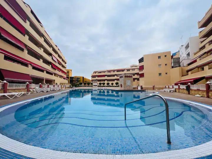 Cozy Beachfront Flat With Pool & Panoramic Sea View Terrace Apartment Puerto de Santiago  Ngoại thất bức ảnh